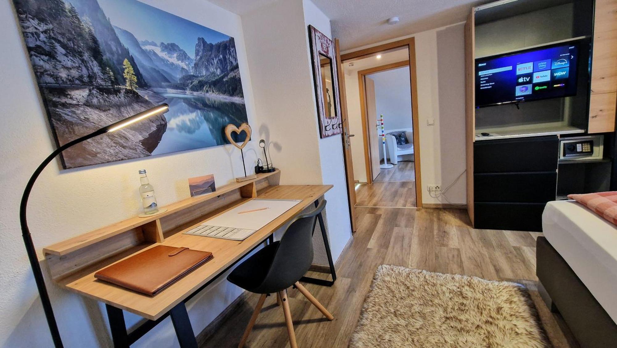 Falkenstein Apartment Mountain View