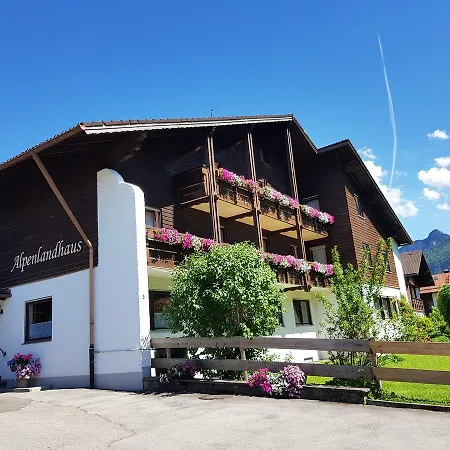 Alpenlandhaus-2
